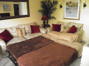 Deerfield Buccaneer Resort Apartments