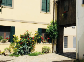 Interno 2 Este Centro (Adults Only)