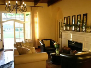 Manley Wine Lodge