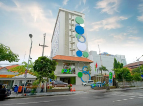 POP! Hotel Diponegoro Surabaya