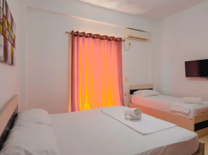 Hotel Argjiro