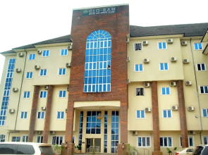 Glo-ran Hotel and Event Place