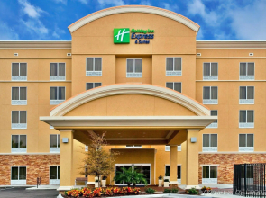 Holiday Inn Express Hotel & Suites Largo-Clearwater by IHG