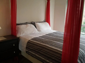 2 Bedroom 1 Bathroom Prime Location in Mississauga