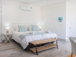 17 Marine, 2 Bedroom Family Apartment 102