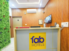 FabHotel Kavya Inn