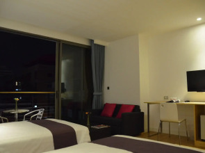 The Scenery City Hotel