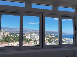 T-star, 2-bedroom apartment with magnificent beach view