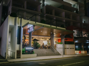 The Edge Apartment Hotel