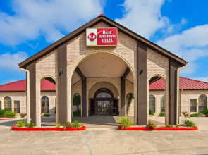 SureStay Plus by Best Western San Antonio Fiesta Inn