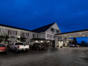 Super 8 by Wyndham St. Ignace