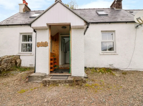 House On The Slip