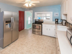 Ra15 609 - Endless Summer 3 Bedroom Cottage by RedAwning