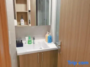 Huating Preferred Apartment (Shenyang Quanyun Wanda Longhu Tianjie Branch)
