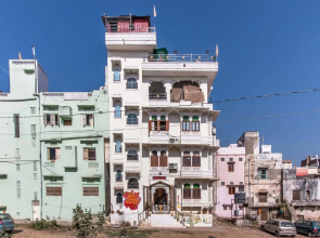 Whereabout Hostel