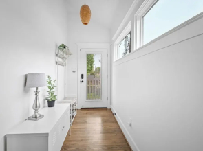 Wonderful Getaway 1BR with Balcony Views