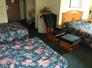 Hunter Lodge