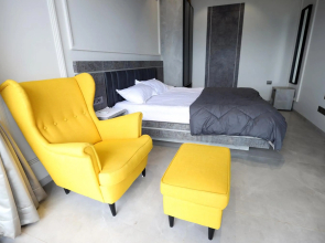 Jumbo Paradise, Pawna lake