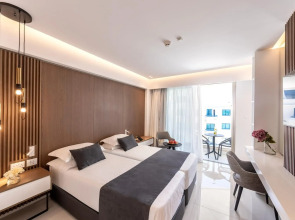 Pavlo Napa Beach Hotel