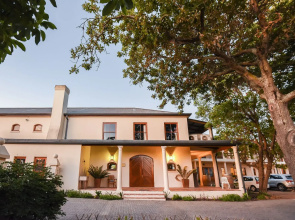 Lovane Boutique Wine Estate & Guesthouse