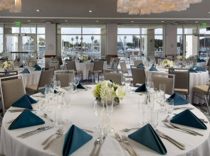 Marina del Rey Hotel