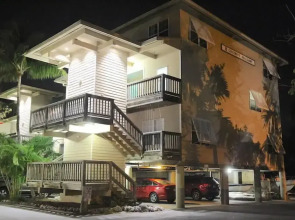 Coconut Mallory Marina and Resort Condo