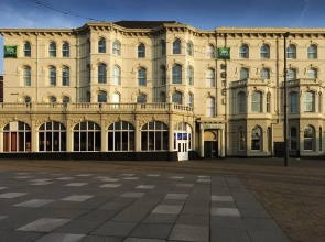 Clifton Private Hotel