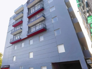 OYO Townhouse 333 Sector 121 Noida