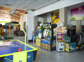 Отель Laza Hall