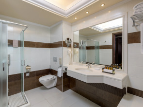 La Marquise Luxury Resort Complex