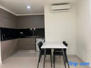 The Peak Residence, Multi-Apartment by Emma