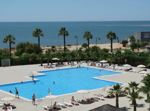 Seaside Apartment in Isla Canela