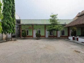 RedDoorz Syariah near UBL Lampung