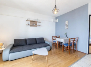 More - 60m From the sea - A3 Sime