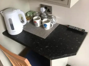 Private en-suite guestroom Ruthin