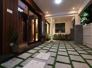 Olivette Suites
