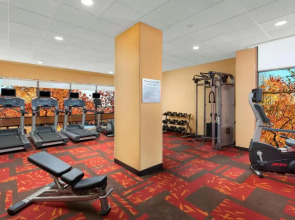 Courtyard by Marriott Boston-Cambridge