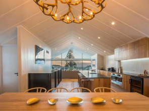 Kahurangi Luxury Holiday Home By Majordomo