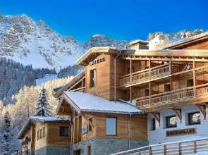 Hotel & Restaurant Les Escondus