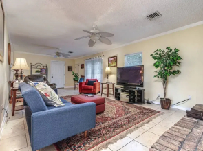 Gorgeous Home in Gulf Breeze