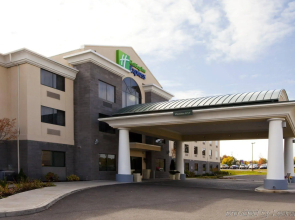 Holiday Inn Express Syracuse Airport by IHG