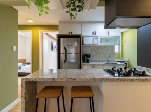 Amazing Apartment With Great Location - Eox0102