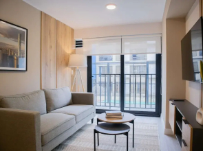 w Impressive 1BR w Balcony in Miraflores