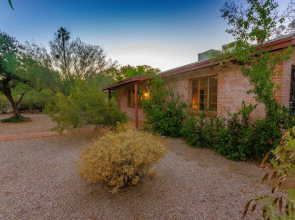 Readers Holmes 2BR by Casago