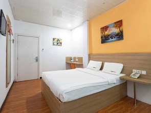 Suba Hotel by RedDoorz