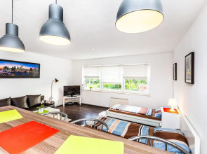 Design Apartment am Rhein und Messe