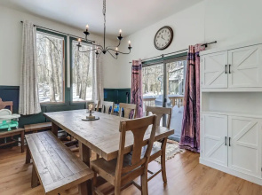 1 Mi to Big Boulder Mountain: Townhome W/gas Grill