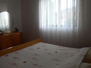 Apartment Mikulandra