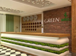 GREEN Which Hotel