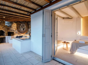 Hyperion Villa by LLB Mykonos